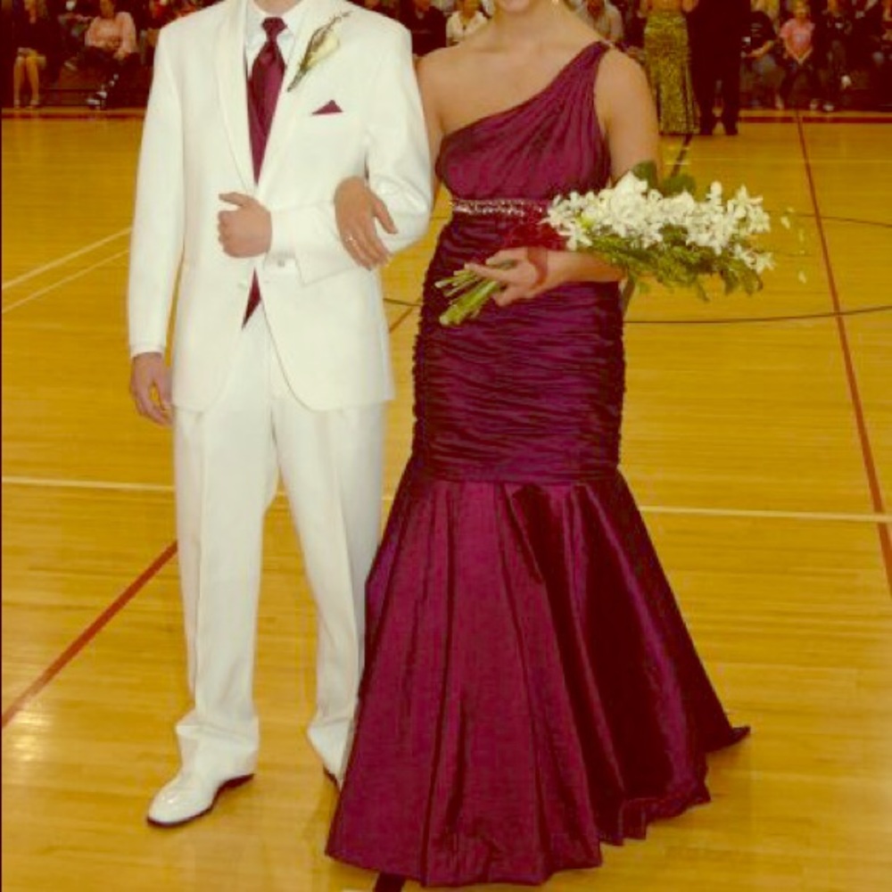 Magenta Prom Dress / Evening Gown